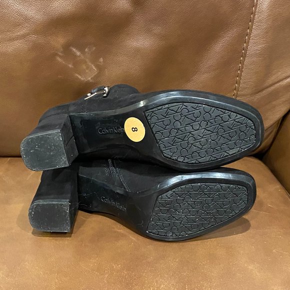 Calvin Klein Black Bootie CARYN Size 8 - Picture 6 of 8